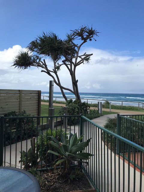 Sanctuary Beach Resort - VIC Tourism 2