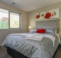 Sanctuary Close - VIC Tourism