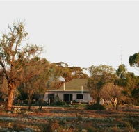 Sandalmere Cottage - VIC Tourism