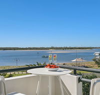 Sandcastles On The Broadwater - VIC Tourism