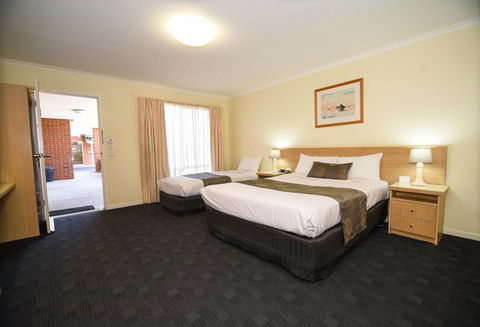 Sandown Heritage Motel - VIC Tourism 3