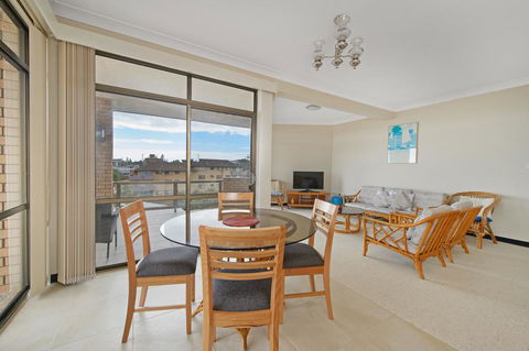 Sandpiper 9 25 Waugh Street - VIC Tourism 2