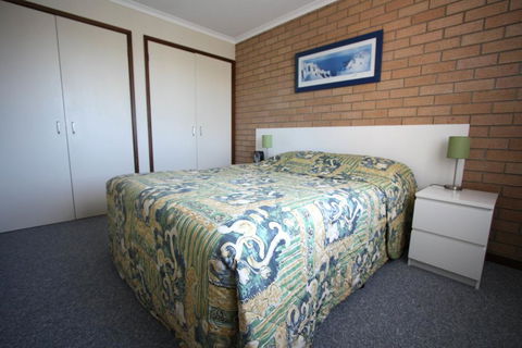 Sapphire Court - VIC Tourism 3
