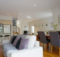 Sea Pup - VIC Tourism