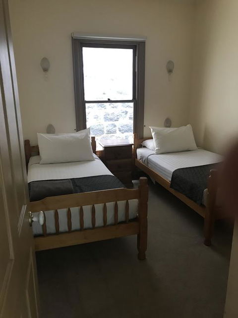 Seacombe House Motor Inn Port Fairy - VIC Tourism 2