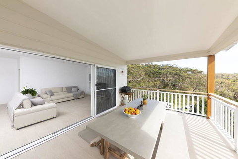 Seal Rocks Beach House ....Sugarloaf - VIC Tourism 0
