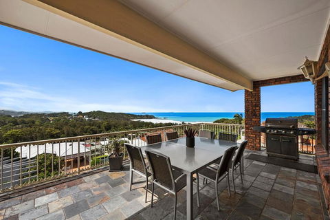 Seascape At Diggers Beach - VIC Tourism 2