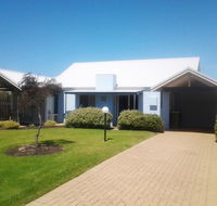 Seaside Villas - VIC Tourism