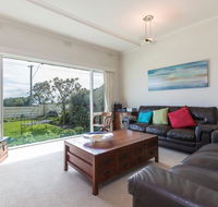 SEAVIEWS MORNINGTON....