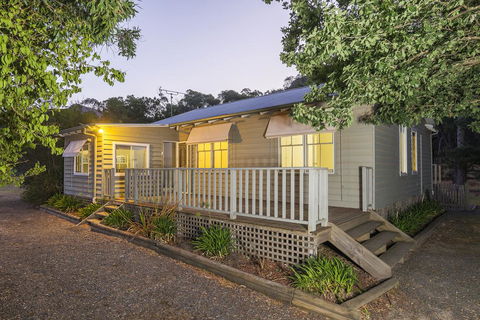 Serenity: Halls Gap - VIC Tourism 0