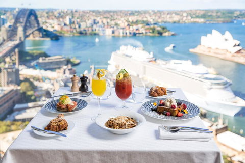 Shangri-La Hotel, Sydney - VIC Tourism 2