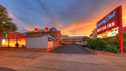 Shearing Shed Motor Inn - VIC Tourism 0