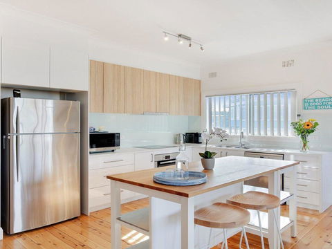 Sienna By The Sea - Spacious Coastal Getaway - VIC Tourism 2