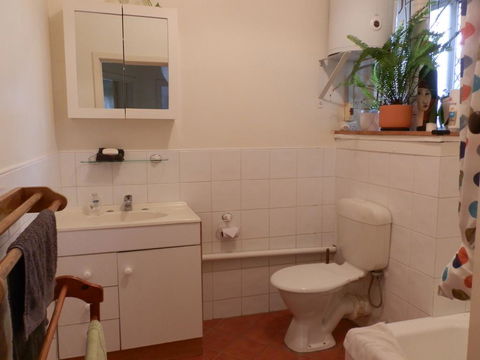 Siggy's Perth Accommodation - VIC Tourism 3