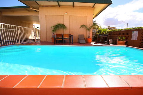 Silver Haven Motor Inn - VIC Tourism 0