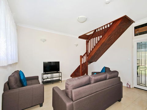 Silver Sands Serenity - VIC Tourism 1