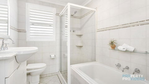 Skylark Executive Apartment Over Mosman - VIC Tourism 1
