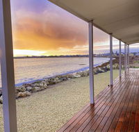Smart Beach House  Pelican Point - VIC Tourism