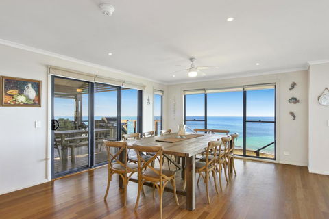 South Pacific Crescent 75, Ulladulla - VIC Tourism 1