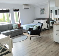 South Terrace 'Nesuto'  Smart TV  WiFi - VIC Tourism