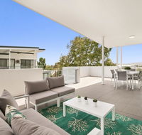 Spacious apartment with generous entertaining - VIC Tourism