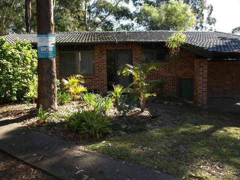 SPLASH - VIC Tourism 0