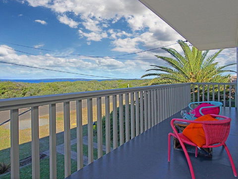 Splash Shack - Stunning Views Of Jervis Bay - VIC Tourism 0