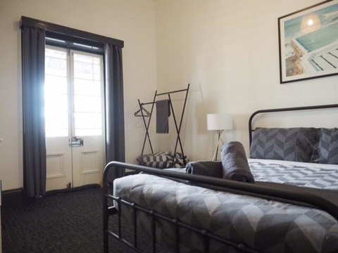 Star Of The West Hotel - VIC Tourism 3
