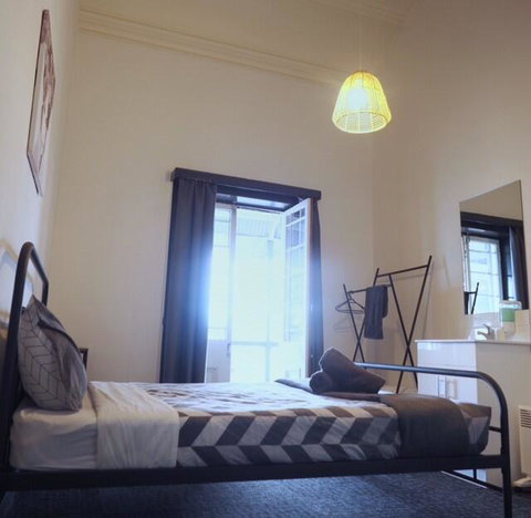 Star Of The West Hotel - VIC Tourism 1