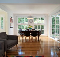 Strahan House - VIC Tourism