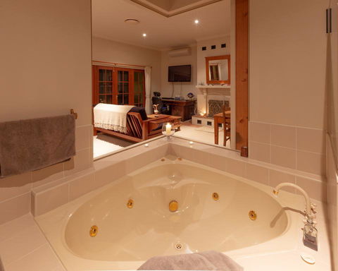 Strathearn Park Lodge - VIC Tourism 2