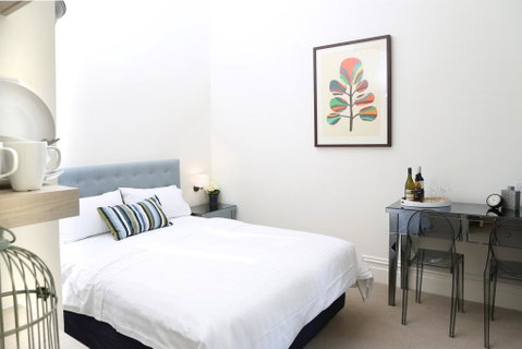 Studio 3 - Saint George Accommodation - VIC Tourism 0