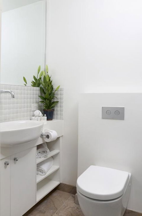 Studio 5 - Saint George Accommodation - VIC Tourism 2