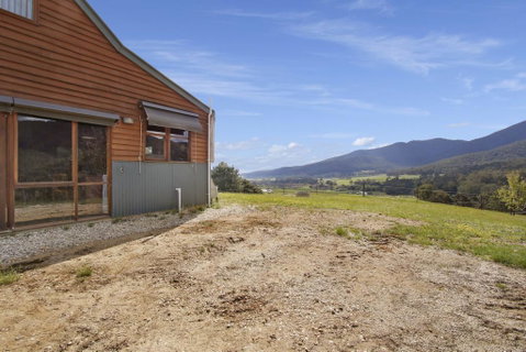 Studio @ Quins Gap Retreat - VIC Tourism 2