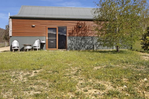Studio @ Quins Gap Retreat - VIC Tourism 3