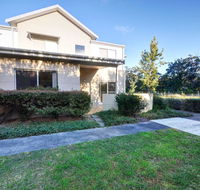 Stunning Holiday Townhouse - VIC Tourism