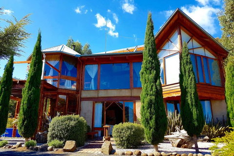 STUNNING HOME WITH AMAZING VIEWS - Just 20 Mins To The City And Only 10 To MONA! - VIC Tourism 3