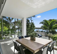 Stunning Riverfront Apartment in Noosaville - Unit 2 Wai Cocos 215 Gympie Terrace - VIC Tourism