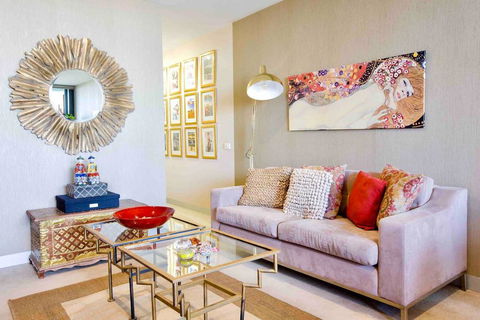 Stylish 1 Bedroom Apartment Amazing City Views - VIC Tourism 0