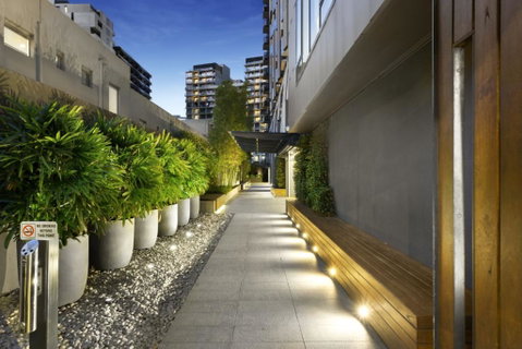 STYLISH 2BR 2BTH + CAR = HEART OF SOUTH YARRA - VIC Tourism 1