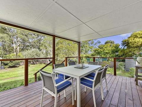 Summerfield Cottage - Hunter Valley, Renovated House In Central North Rothbury - VIC Tourism 0