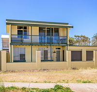 Sun and Fun - VIC Tourism