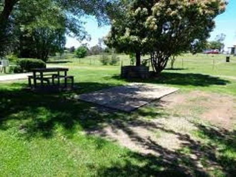 Summit Cabin - VIC Tourism 2