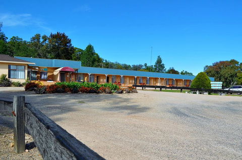 Sunflower Motel - VIC Tourism 2