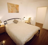 Sunny House - Melbourne Airport Home - VIC Tourism