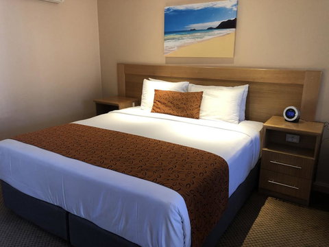 Sunseeker Motor Inn - VIC Tourism 2