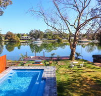 Sunset Lodge - VIC Tourism