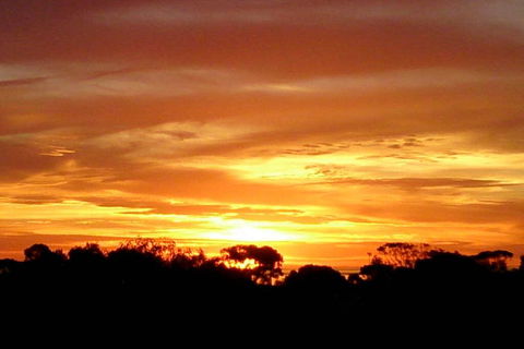 Sunsets, Sea, Wine - VIC Tourism 3