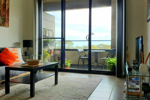 Sunsets, Sea, Wine - VIC Tourism 0
