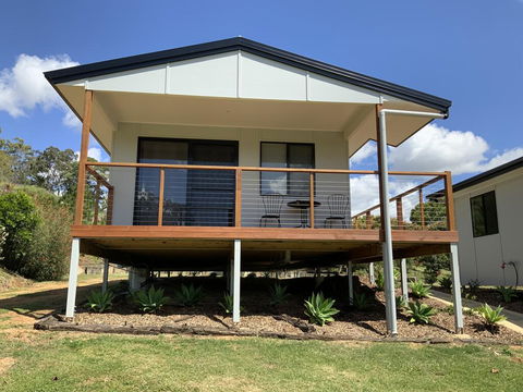 Sunshine Coast Retreat - VIC Tourism 3